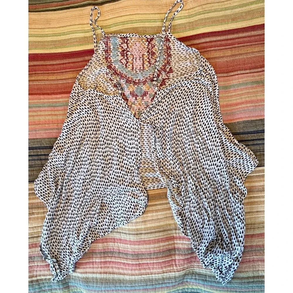 Tank Top Womens Ivory Boho Embroidered Swing Hi-Low Hem - Picture 5 of 6